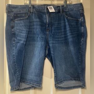 New Torrid Women Dark Blue Jean Shorts